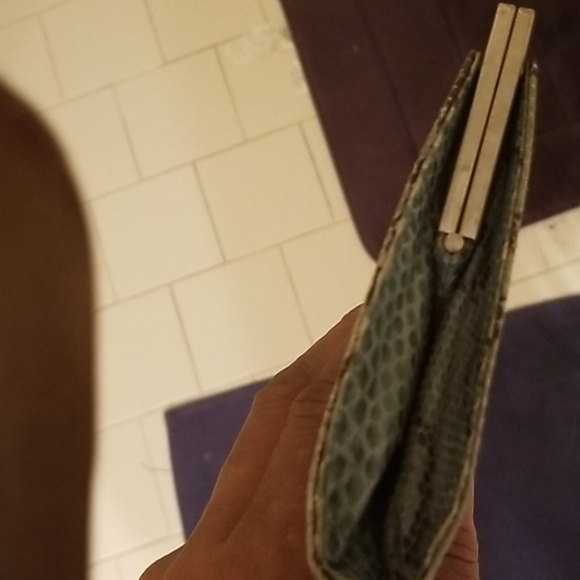 Gucci Snakeskin Clutch - Picture 8 of 8